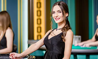 Hệ thống vũ khí đa dạng